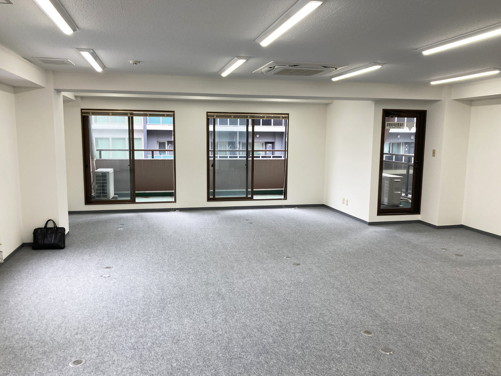 オフィス室内参考画像（7階・約21坪）
