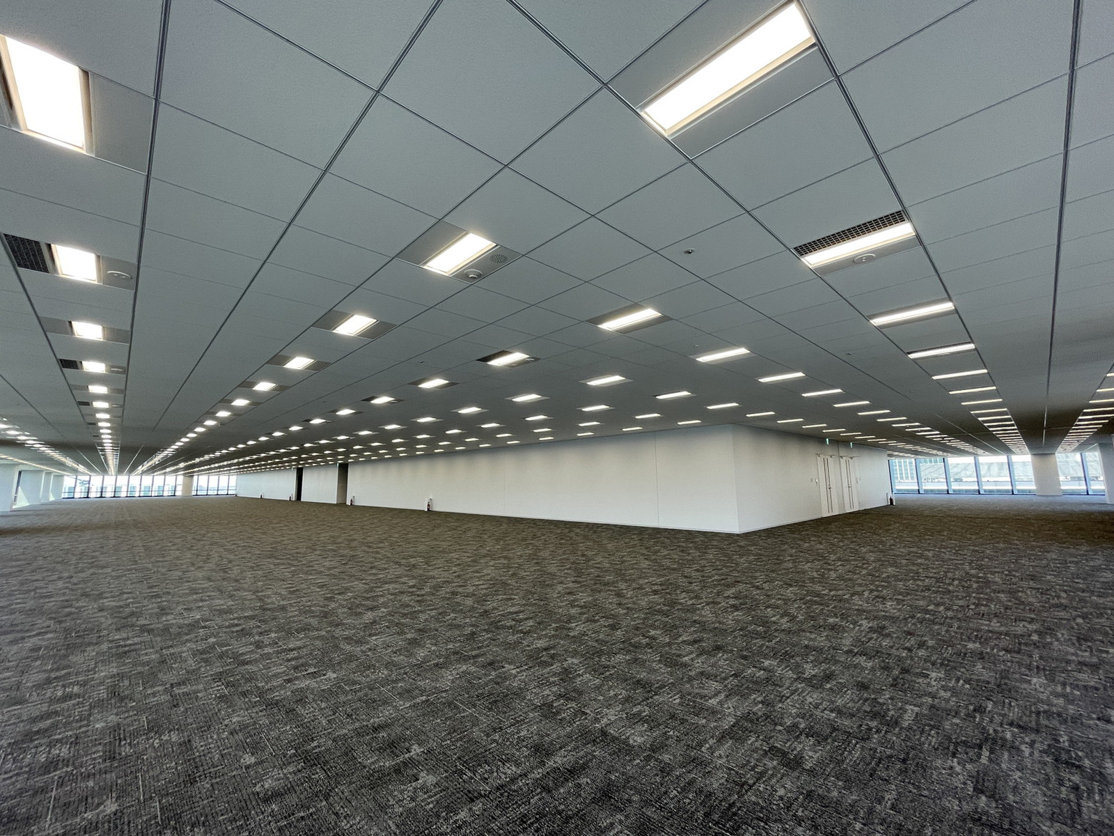 オフィス室内参考画像(18階・約1016坪)