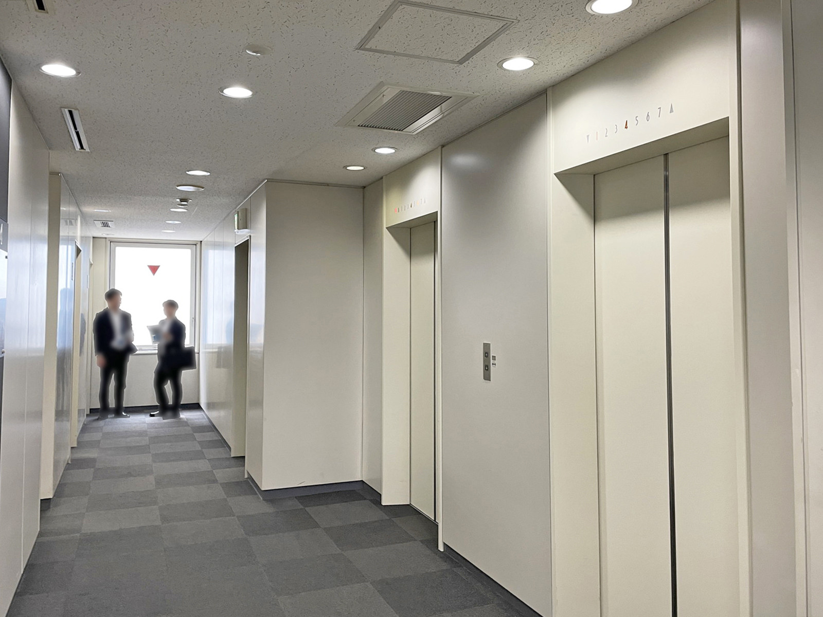 エレベーターホール