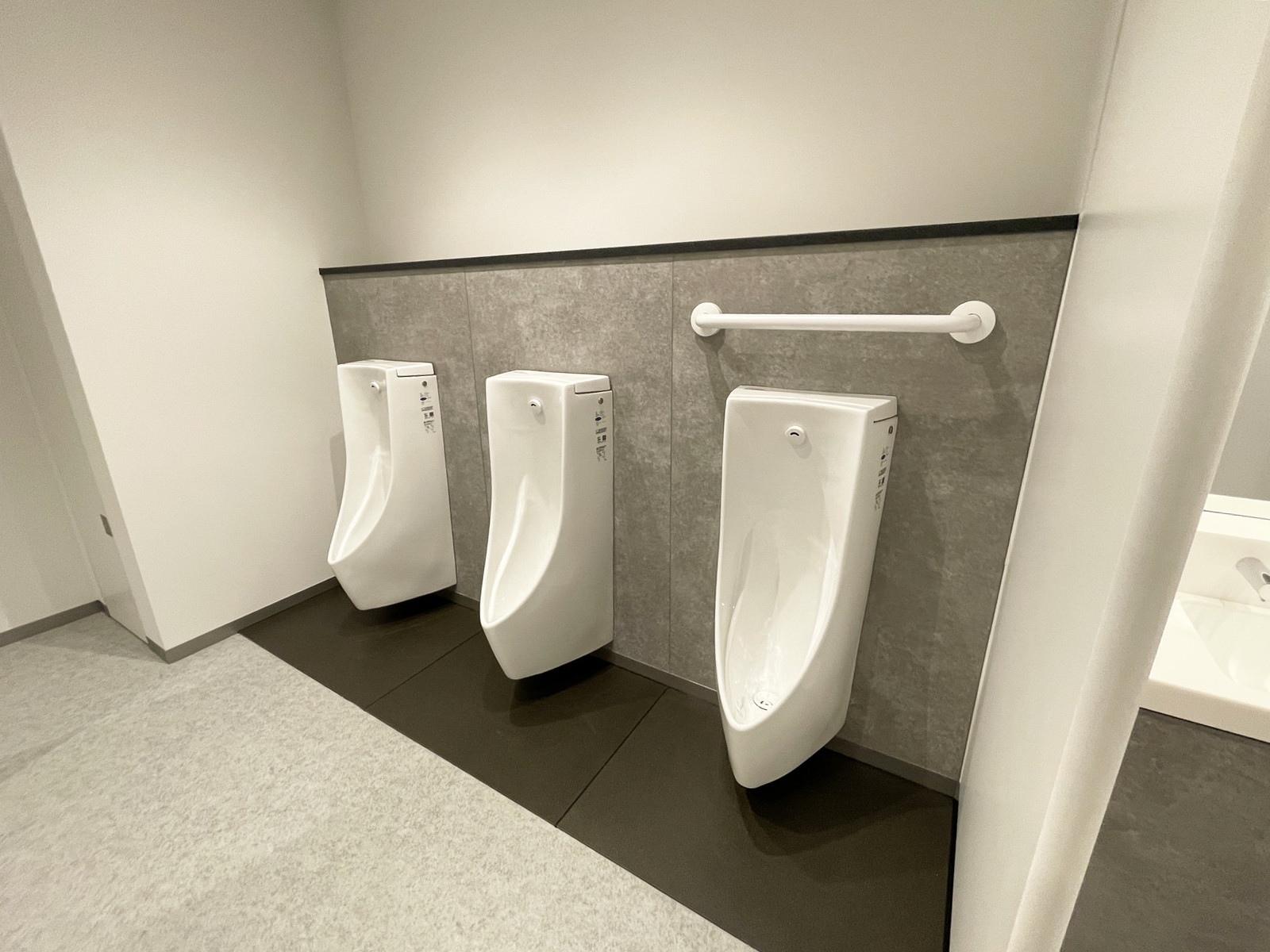 男性用トイレ