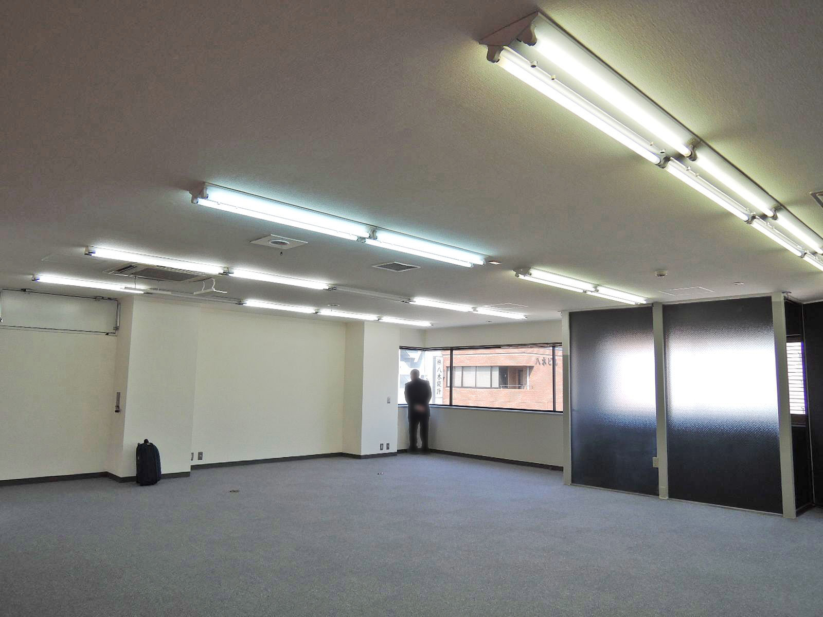 オフィス室内参考画像（4階・約30坪）