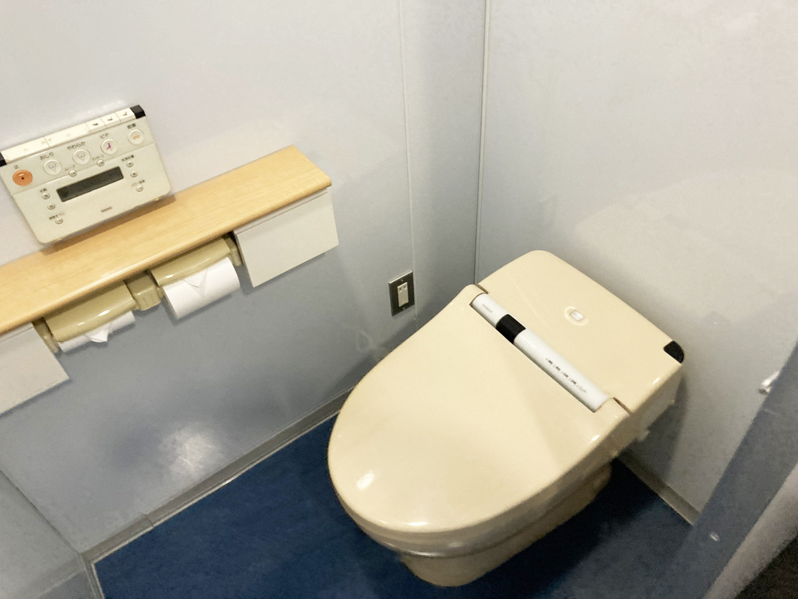 個室トイレ
