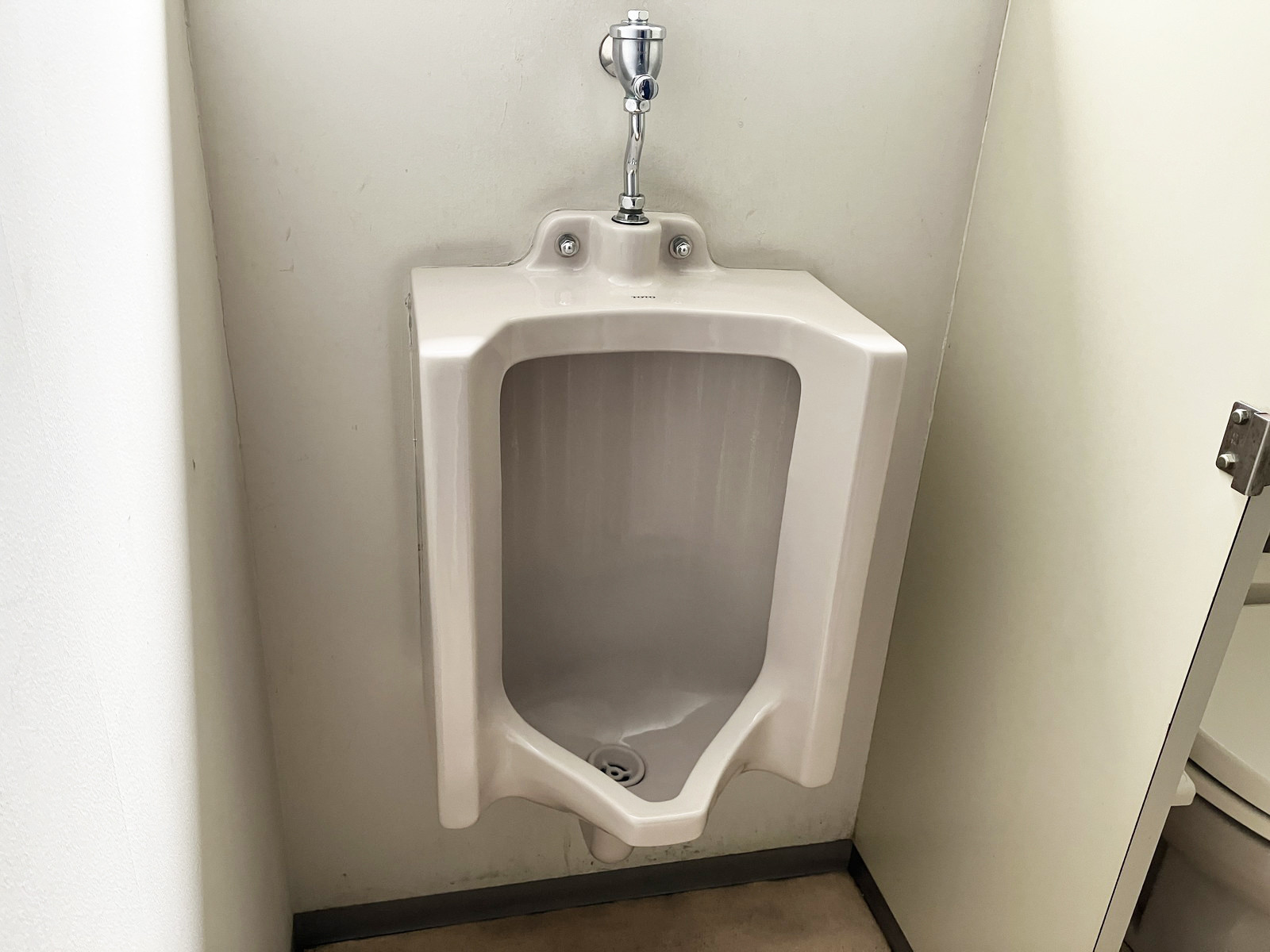 男性用トイレ