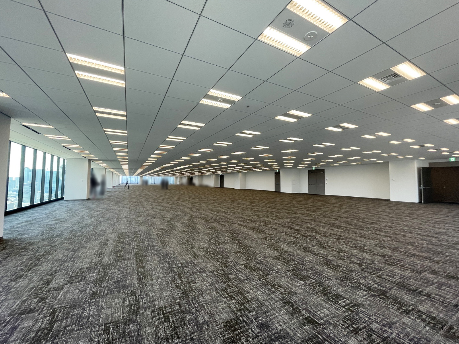 開放的な室内