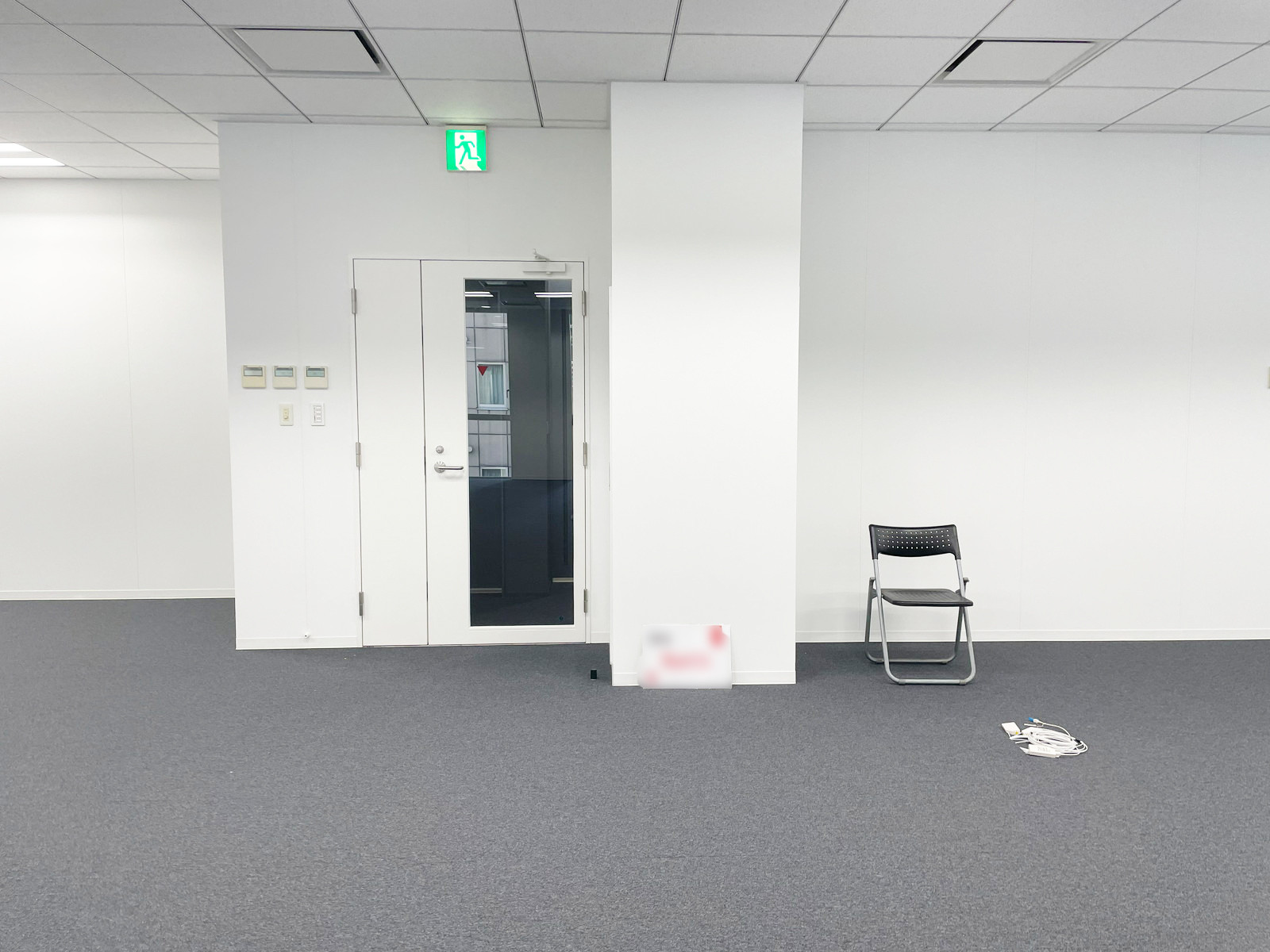 別角度の様子