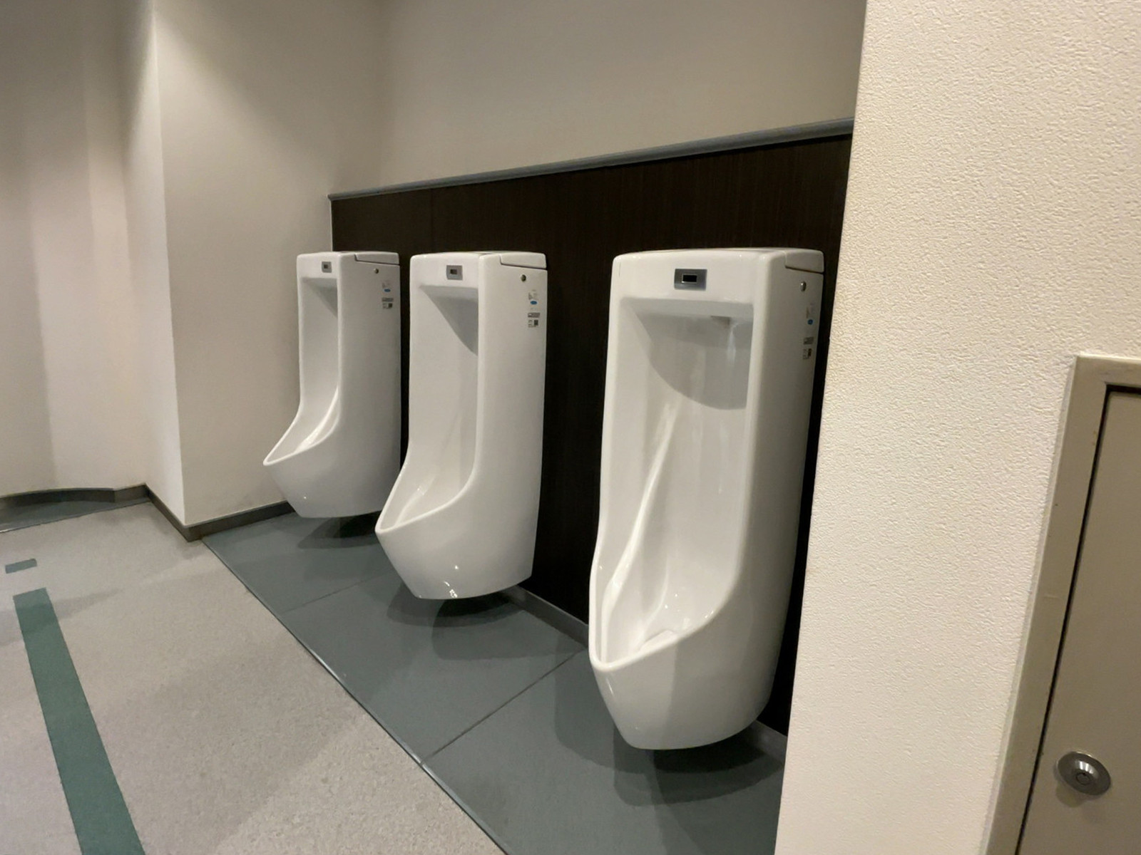 男性用トイレ