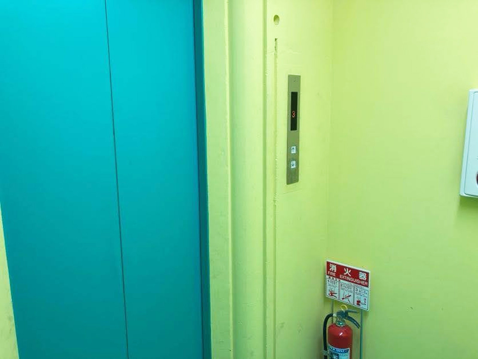 エレベーター