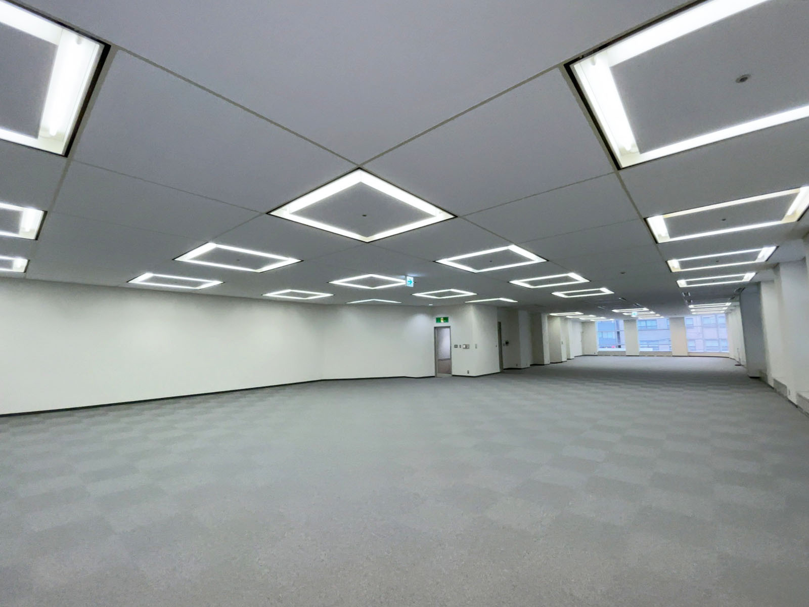 オフィス室内参考画像(2階・約123坪)