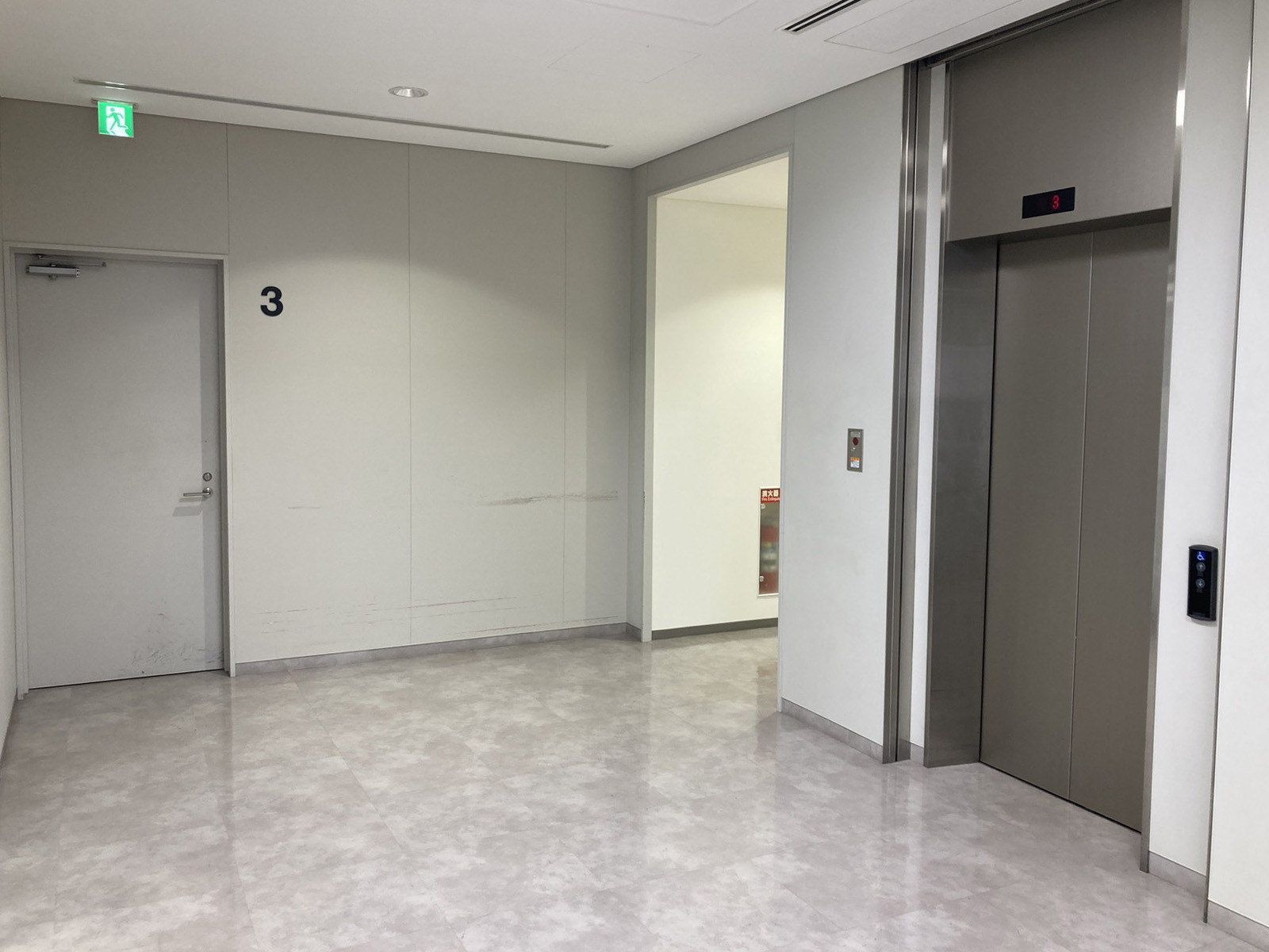 エレベーターホール