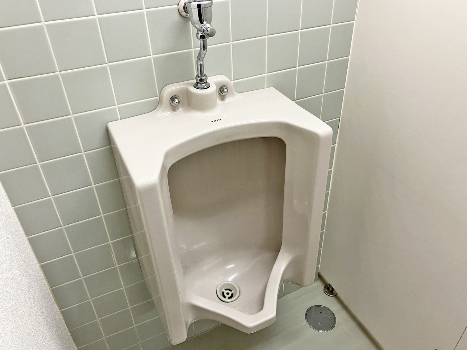 男性用トイレ