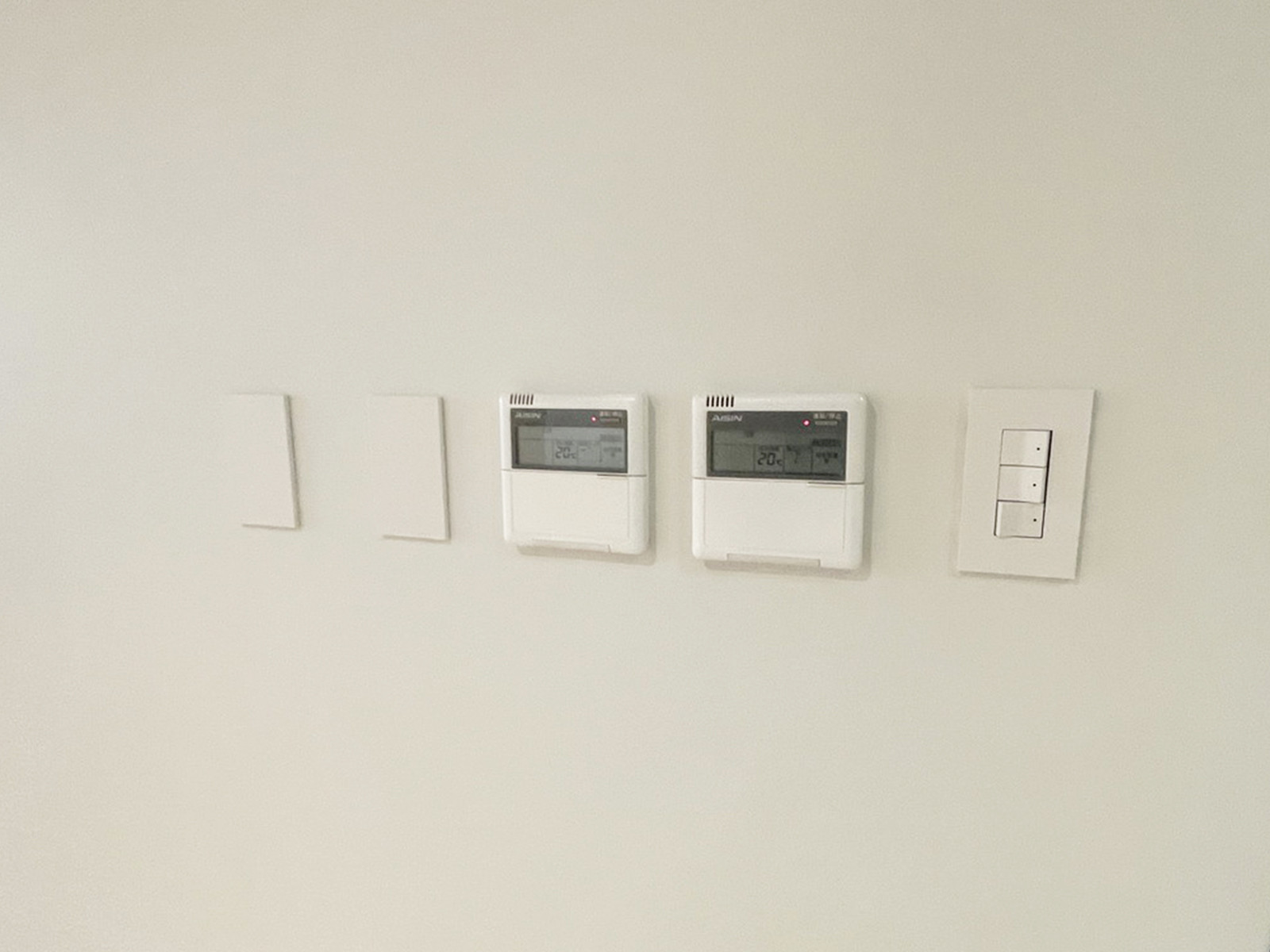 スイッチ類