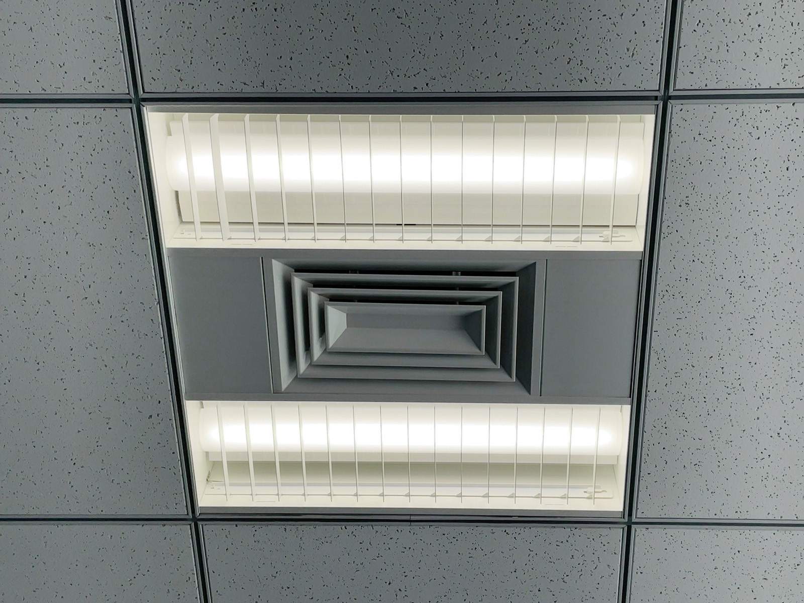 空調