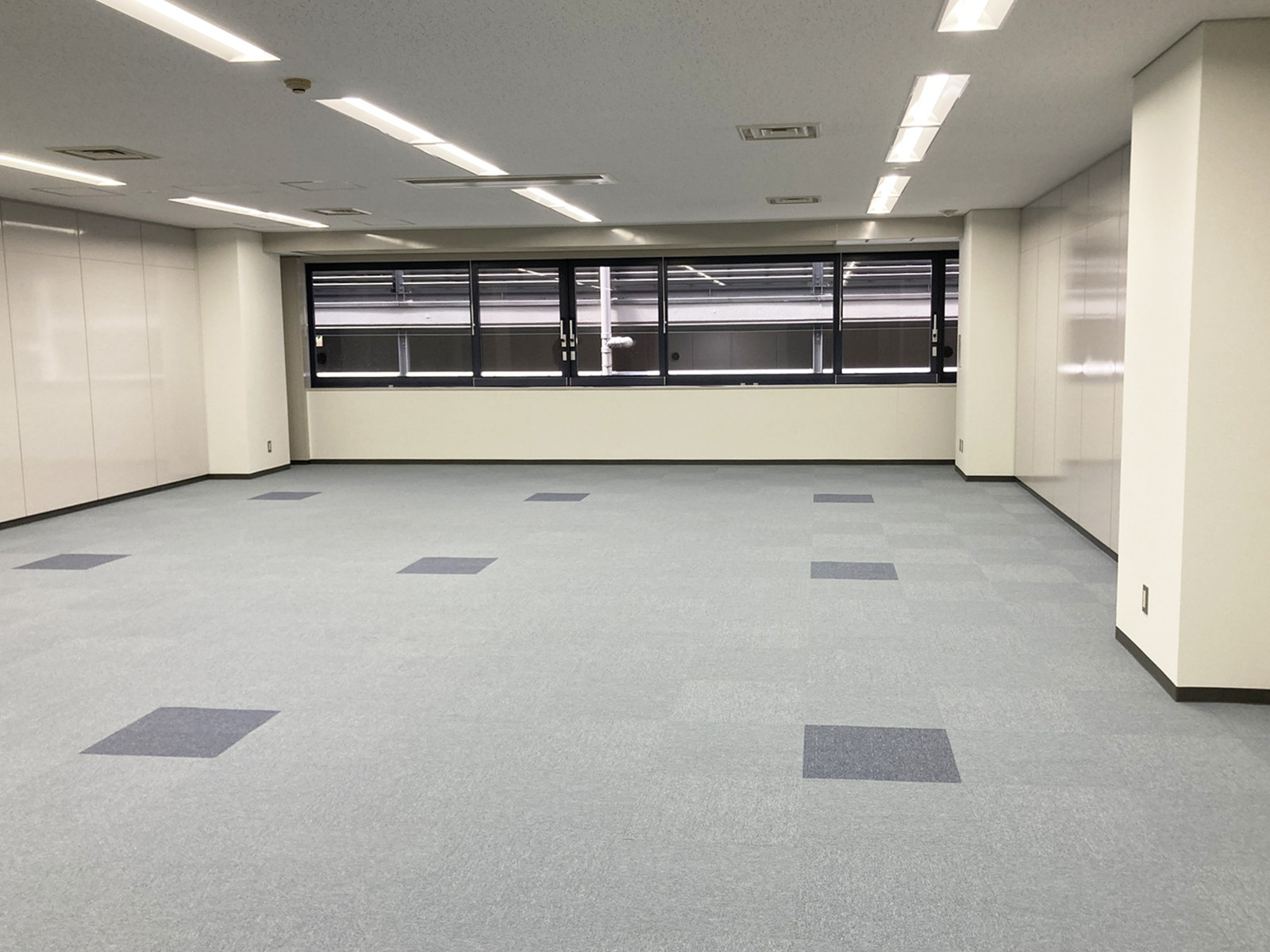 オフィス室内参考画像(7階・約35坪)