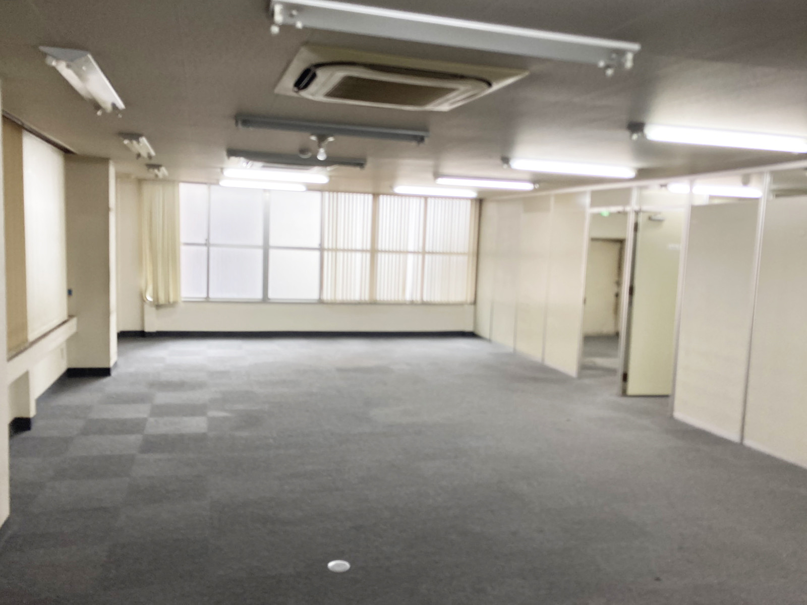 オフィス室内参考画像(2階・約28坪)