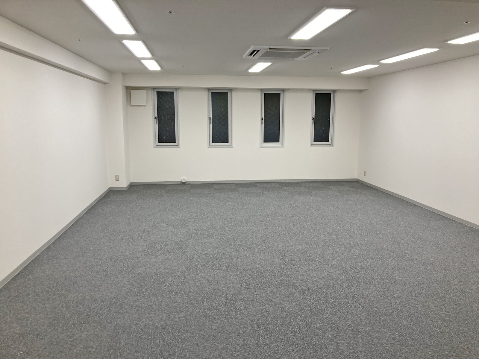 オフィス室内参考画像(3階・約19坪)