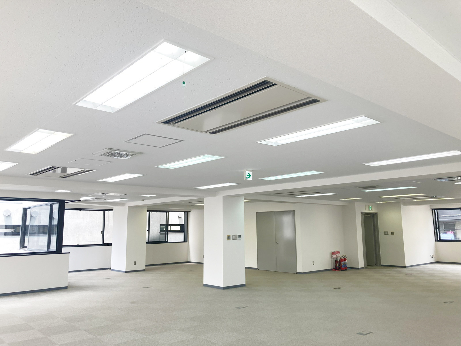 オフィス室内参考画像(2階・約74坪)