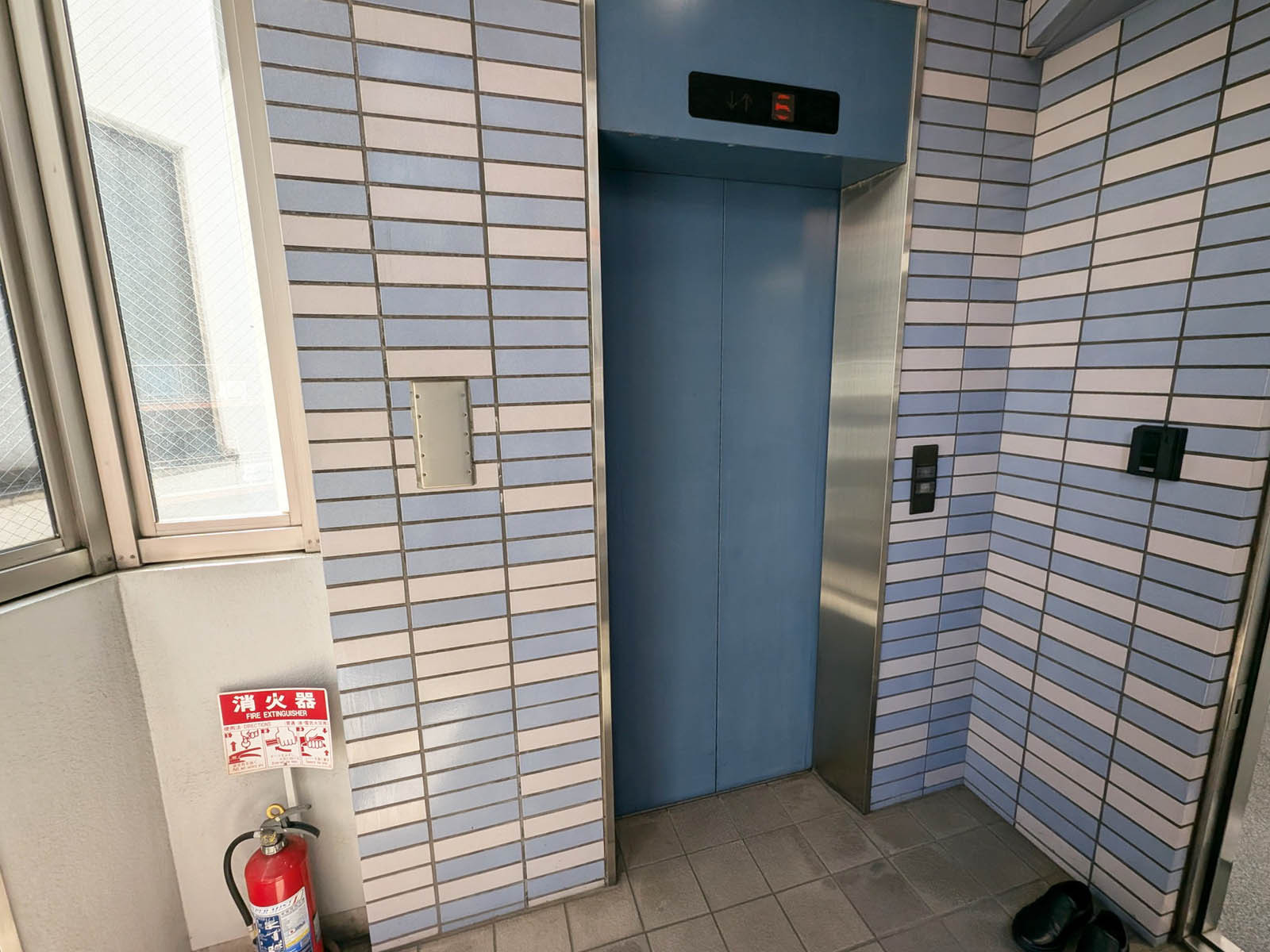 エレベーター
