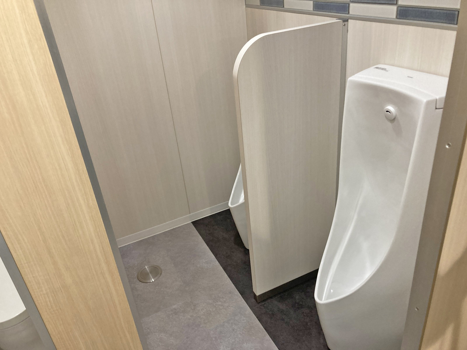 男性用トイレ