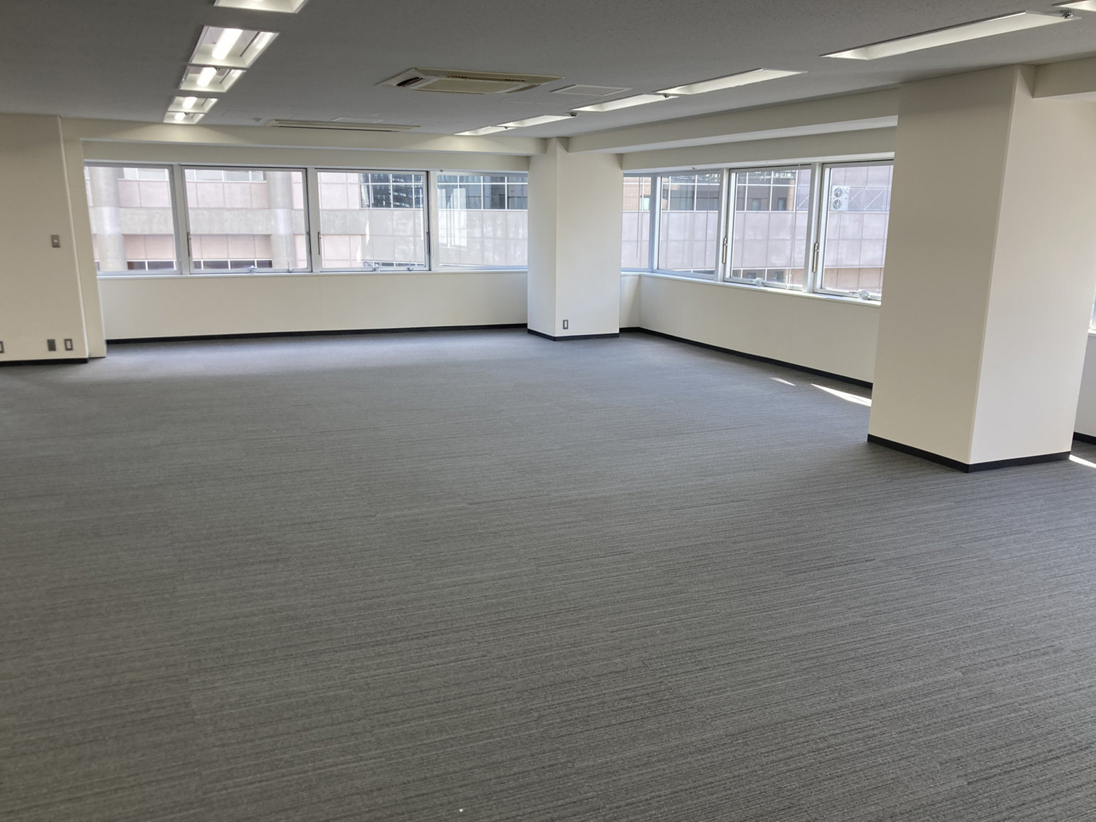 明るい室内