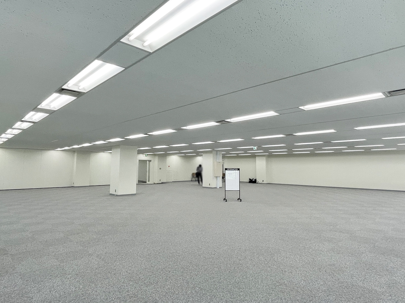 オフィス室内参考画像(5階・約131坪)
