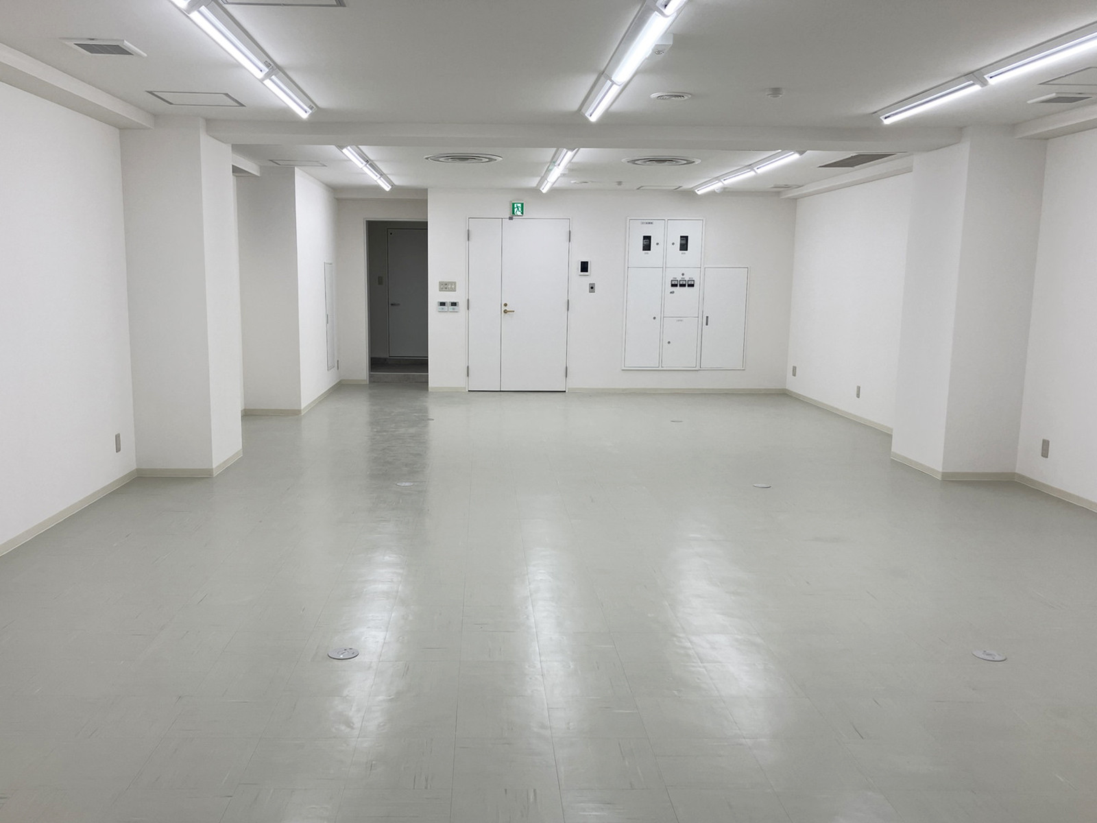 オフィス室内参考画像（5階・約28坪）