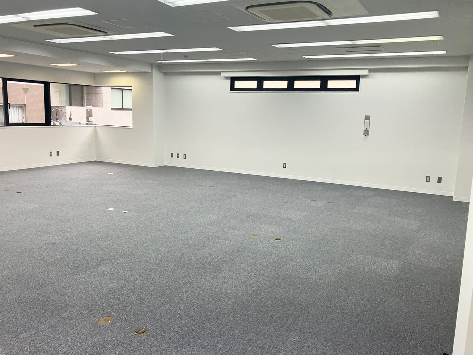 オフィス室内参考画像（4階・約34坪）
