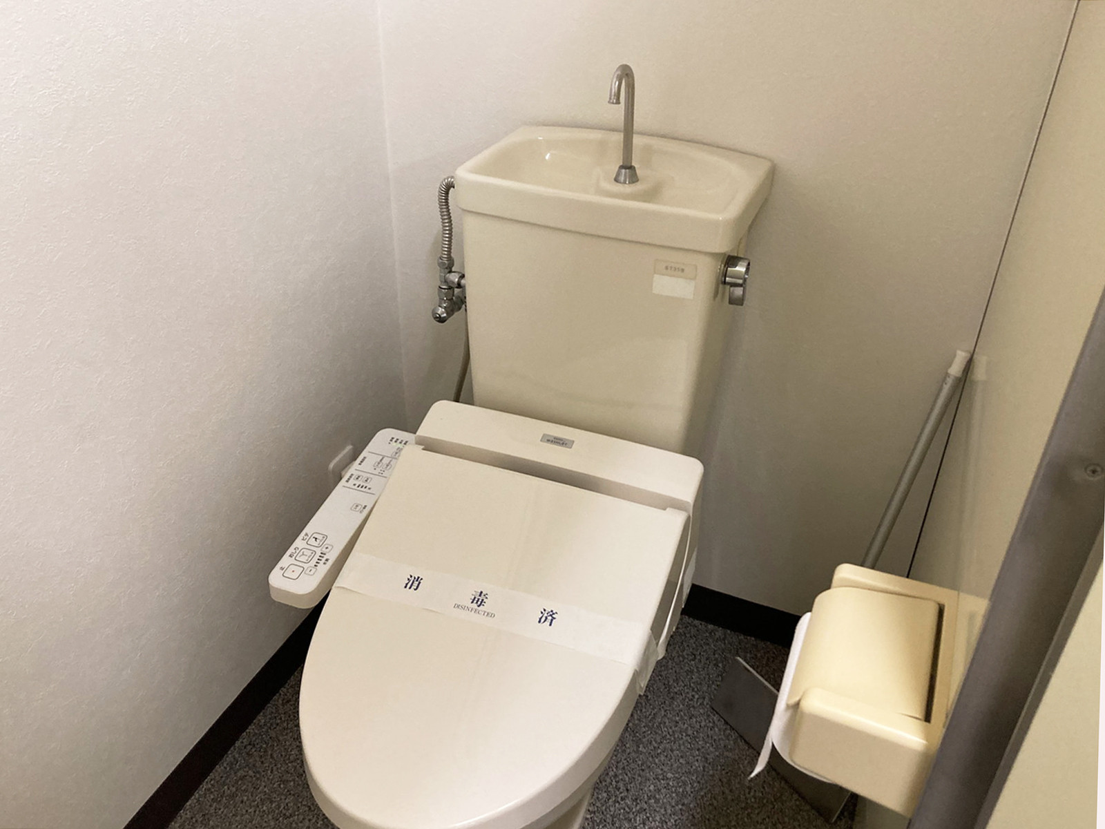 個室トイレ