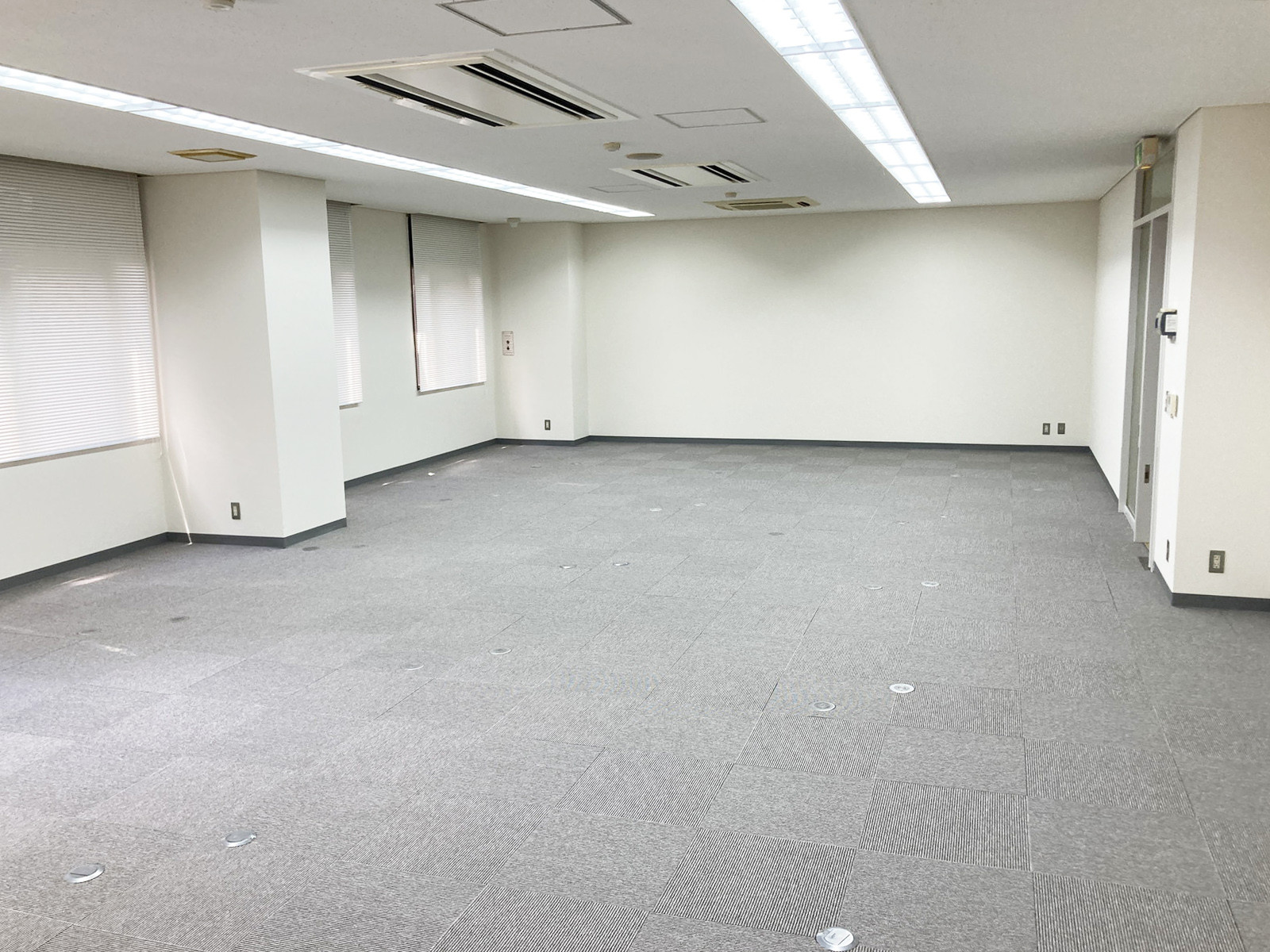 オフィス室内参考画像(2階・約28坪)