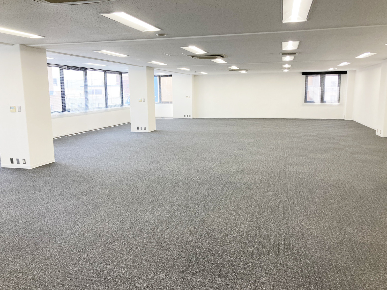 オフィス室内参考画像(8階・約81坪)