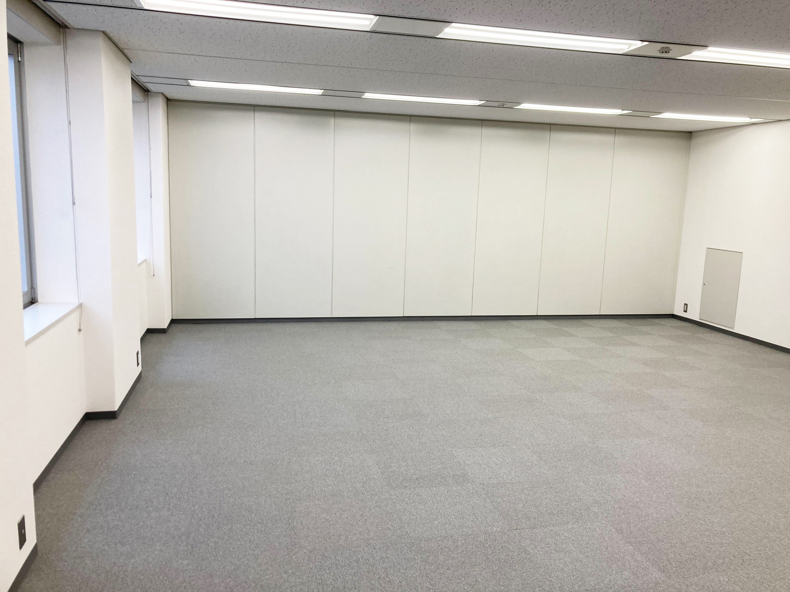 別角度の様子