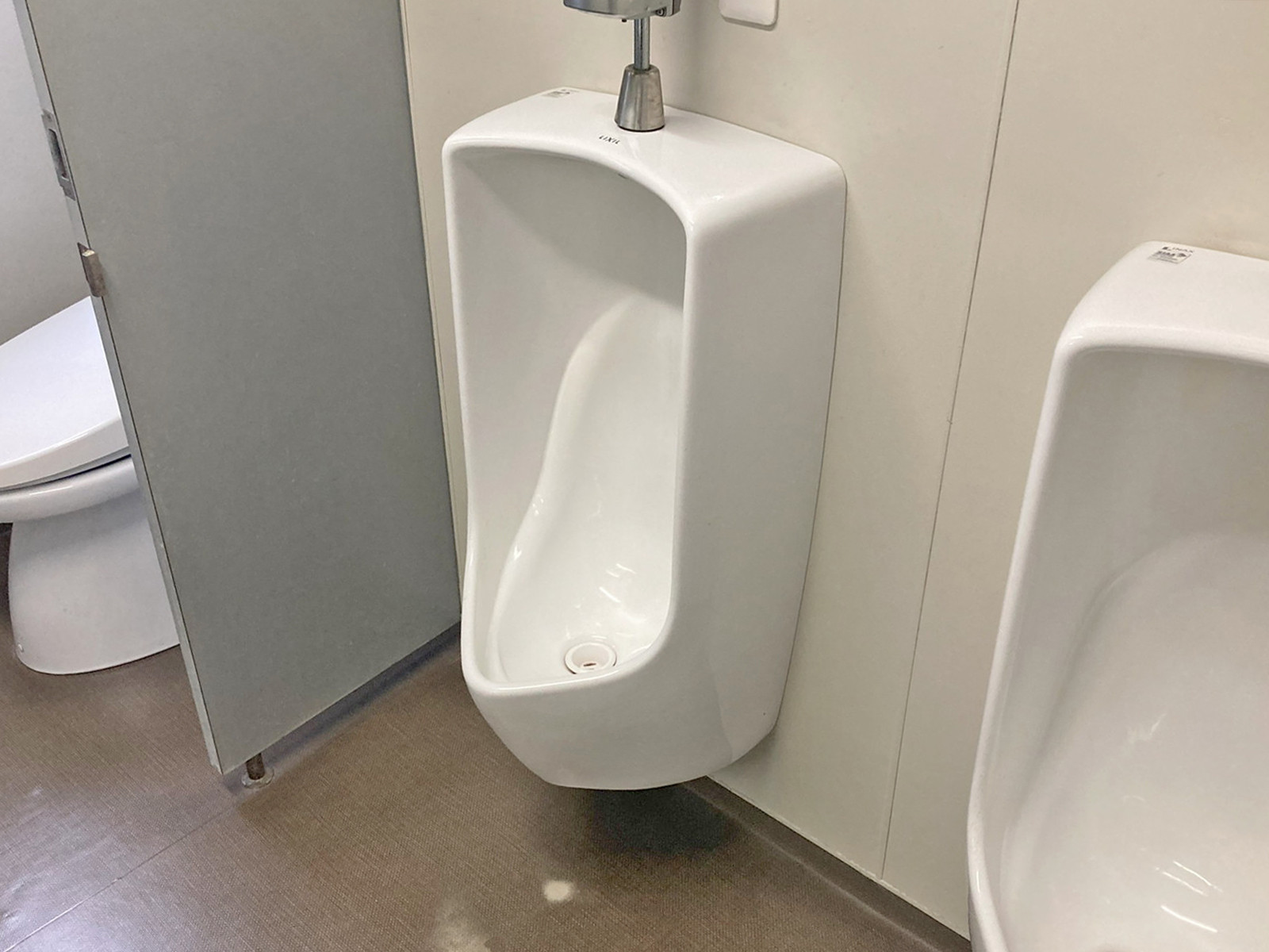 男性用トイレ