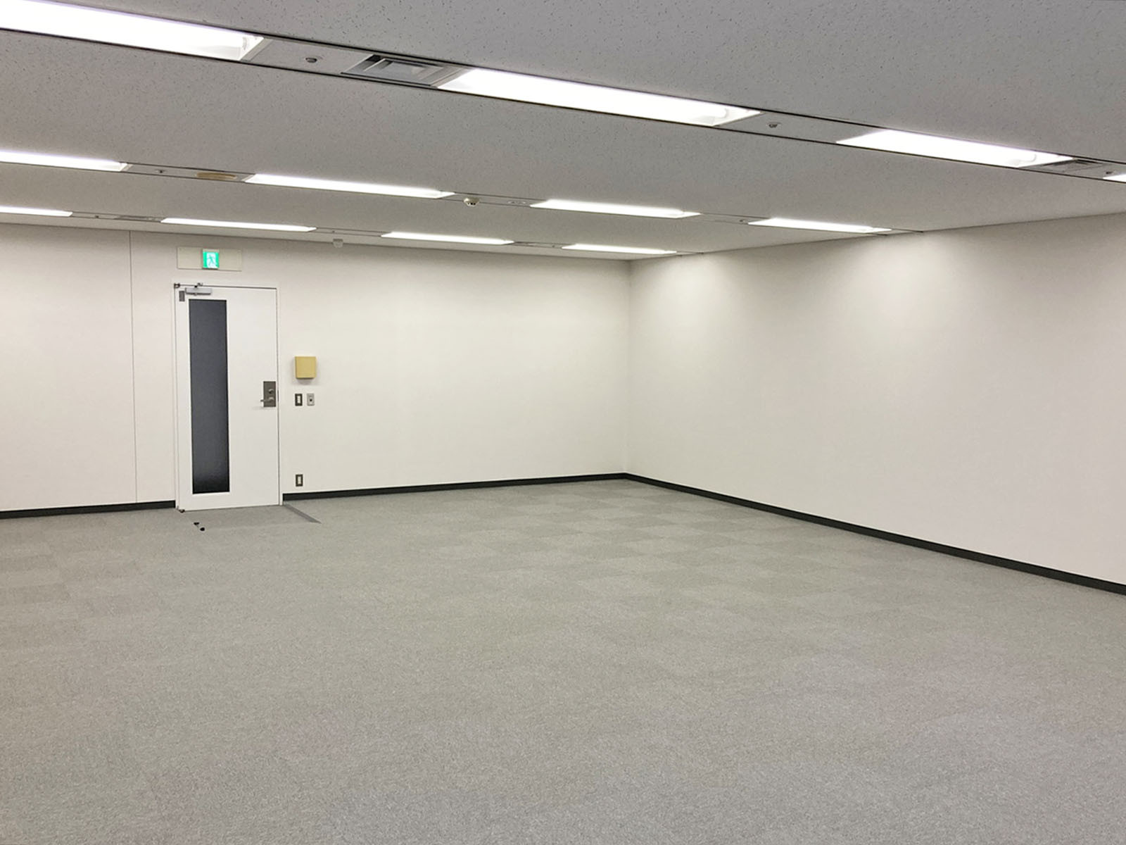 別角度の様子