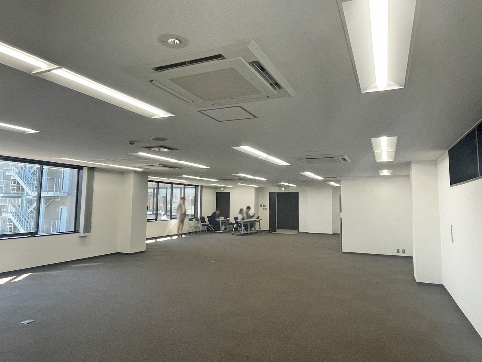 オフィス室内参考画像（8階・約50坪）
