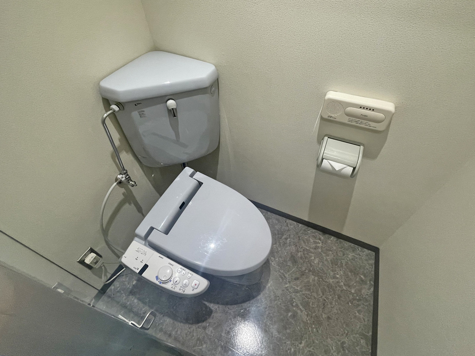 個室トイレ
