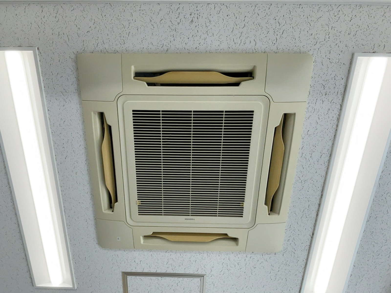 空調
