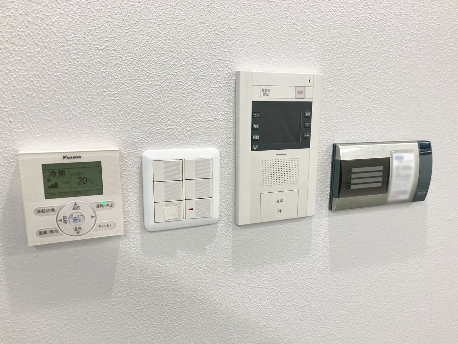 スイッチ類