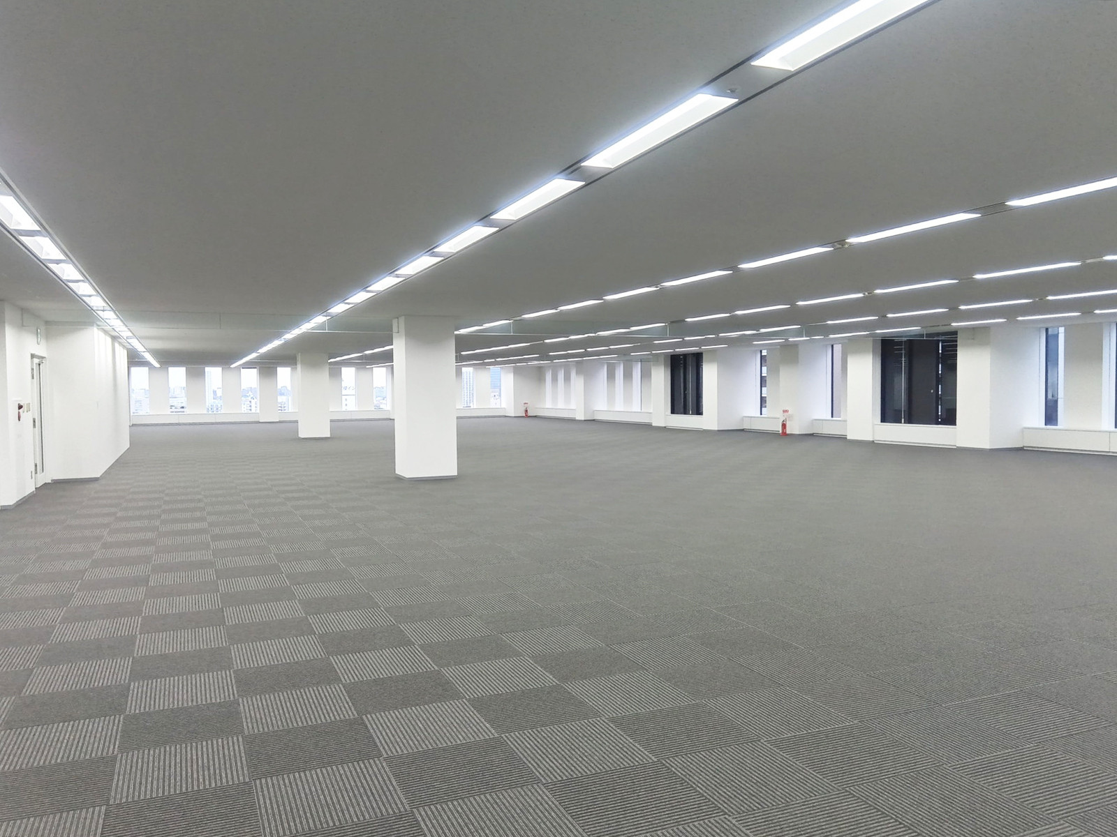 オフィス室内参考画像(12階)