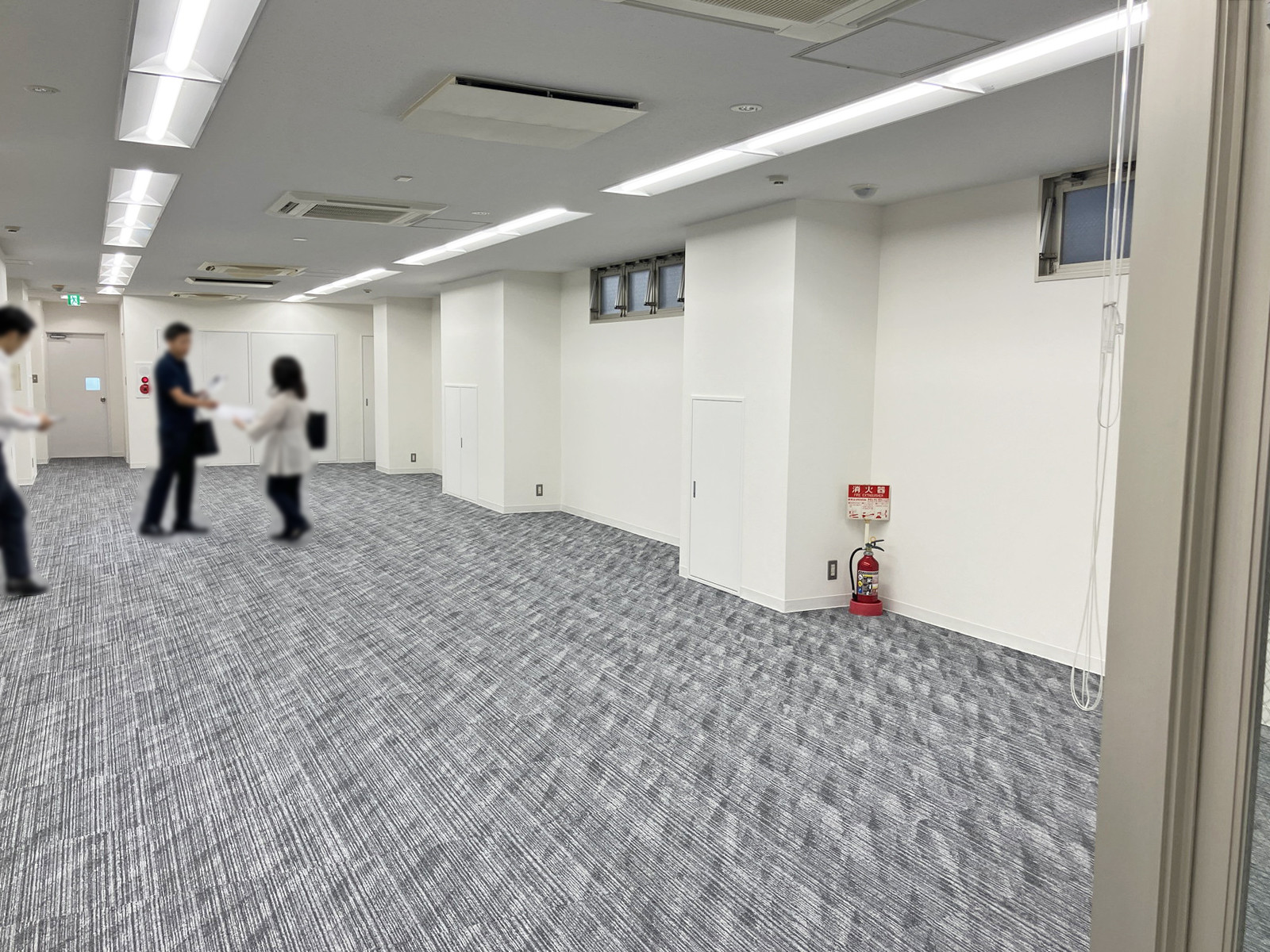 別角度の様子
