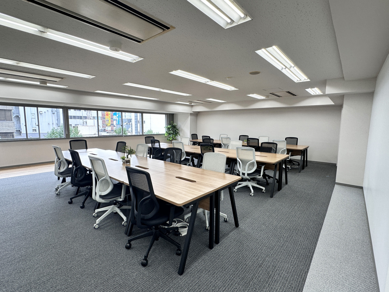 オフィス室内参考画像(5階・約38坪)