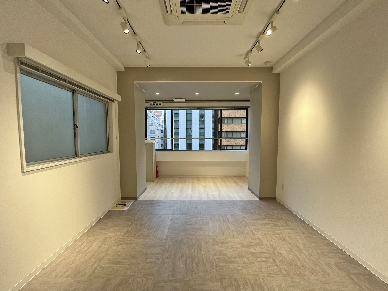 オフィス室内参考画像（5階・25坪）