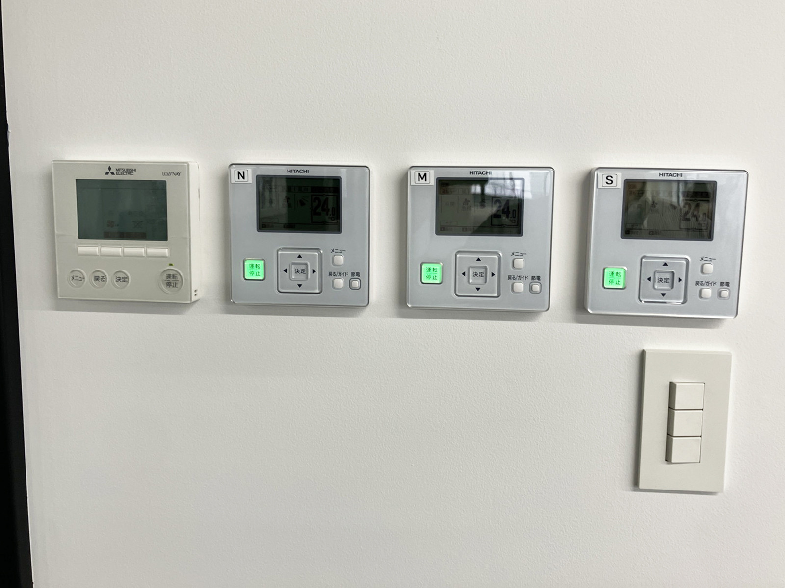 スイッチ類