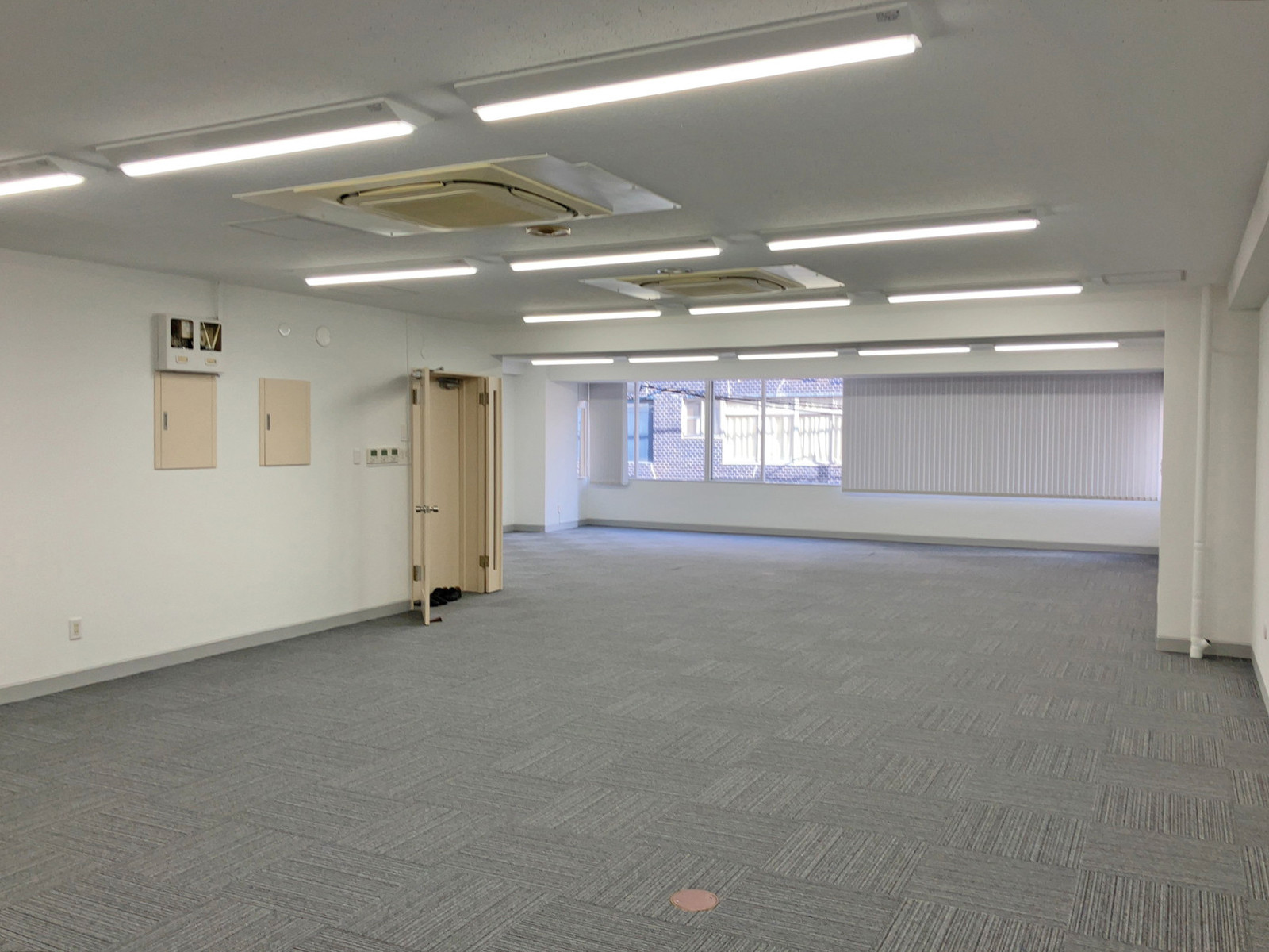 オフィス室内参考画像（2階・40坪）