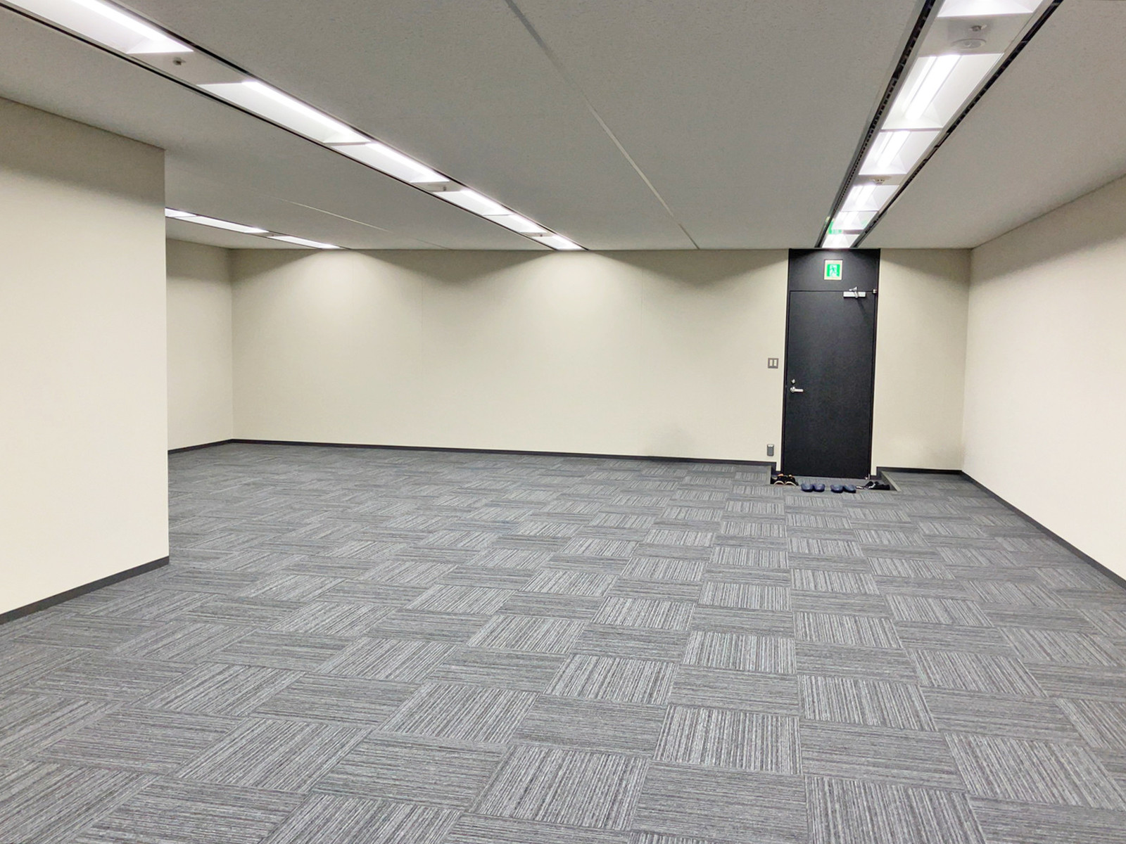 オフィス室内参考画像（35階・約29坪）