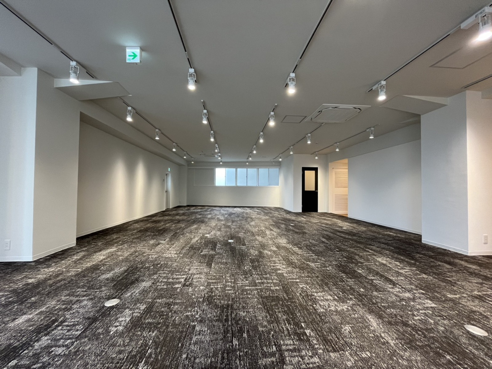 室内の様子