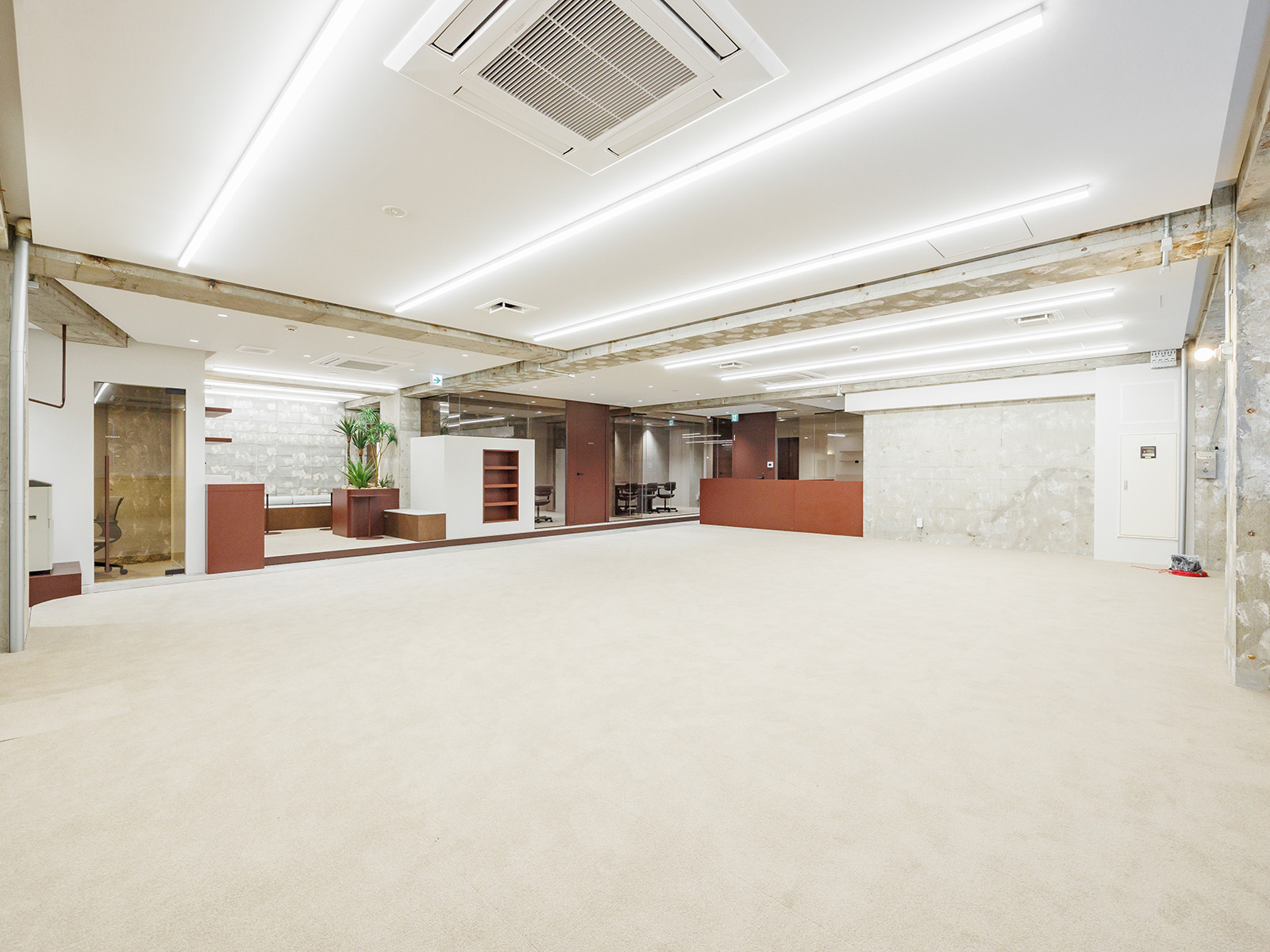 オフィス室内参考画像(地下1階・約58坪)