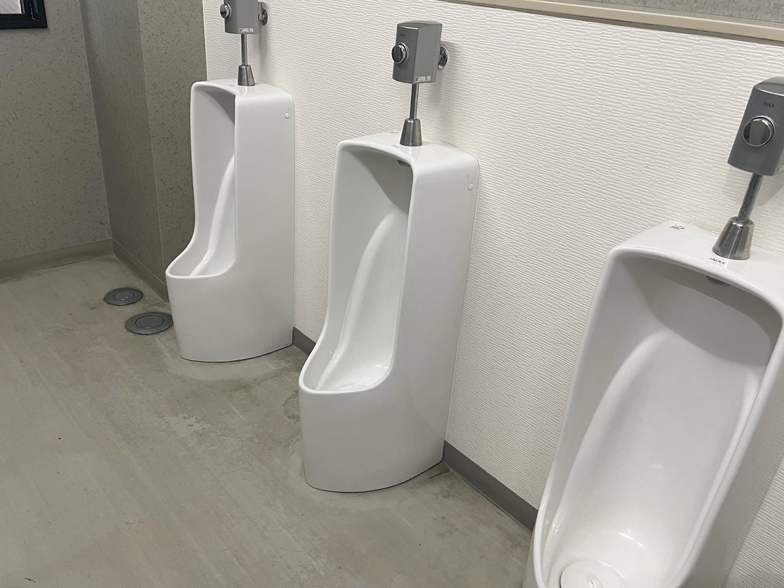 男性用トイレ