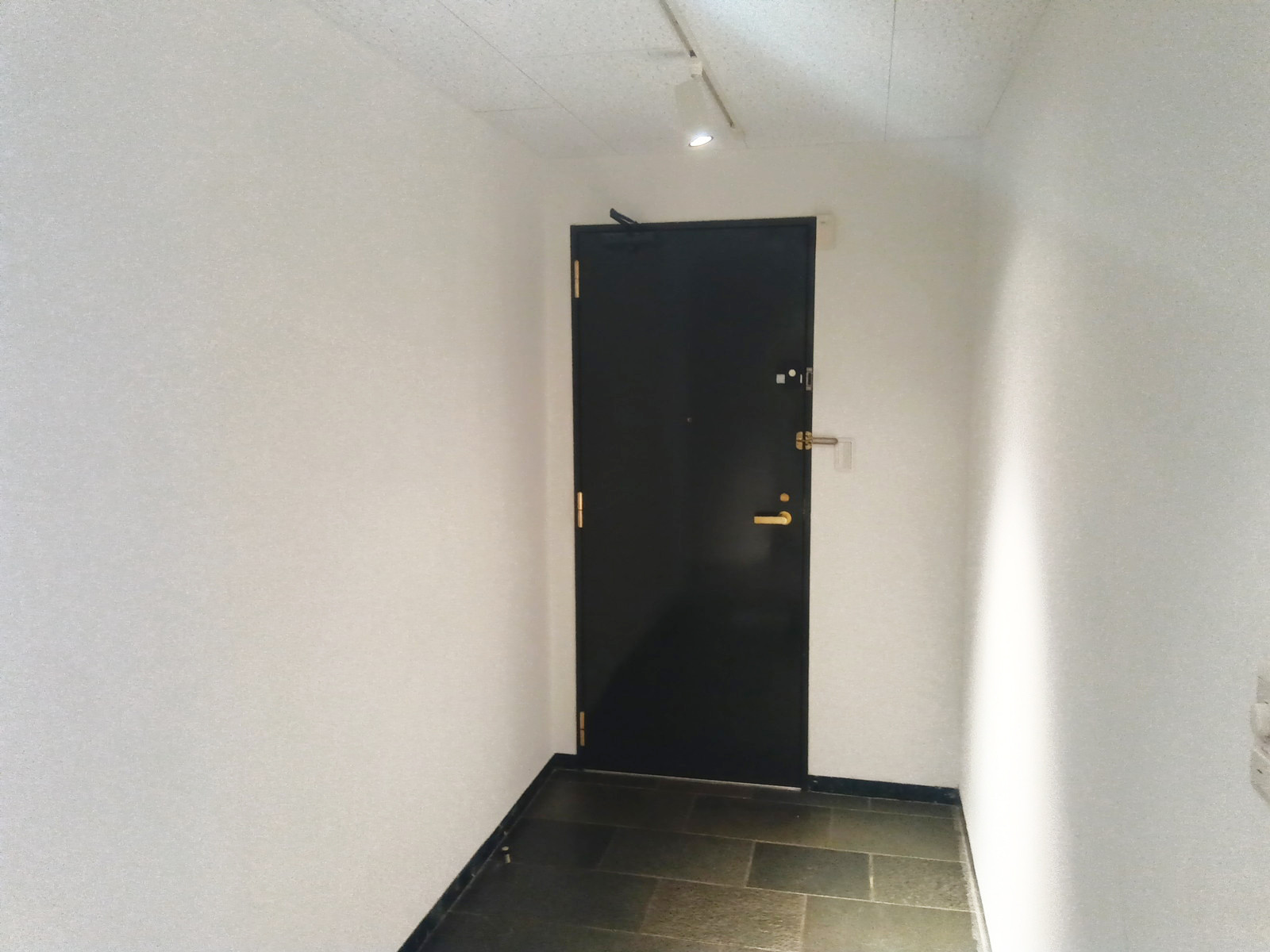 貸室出入口