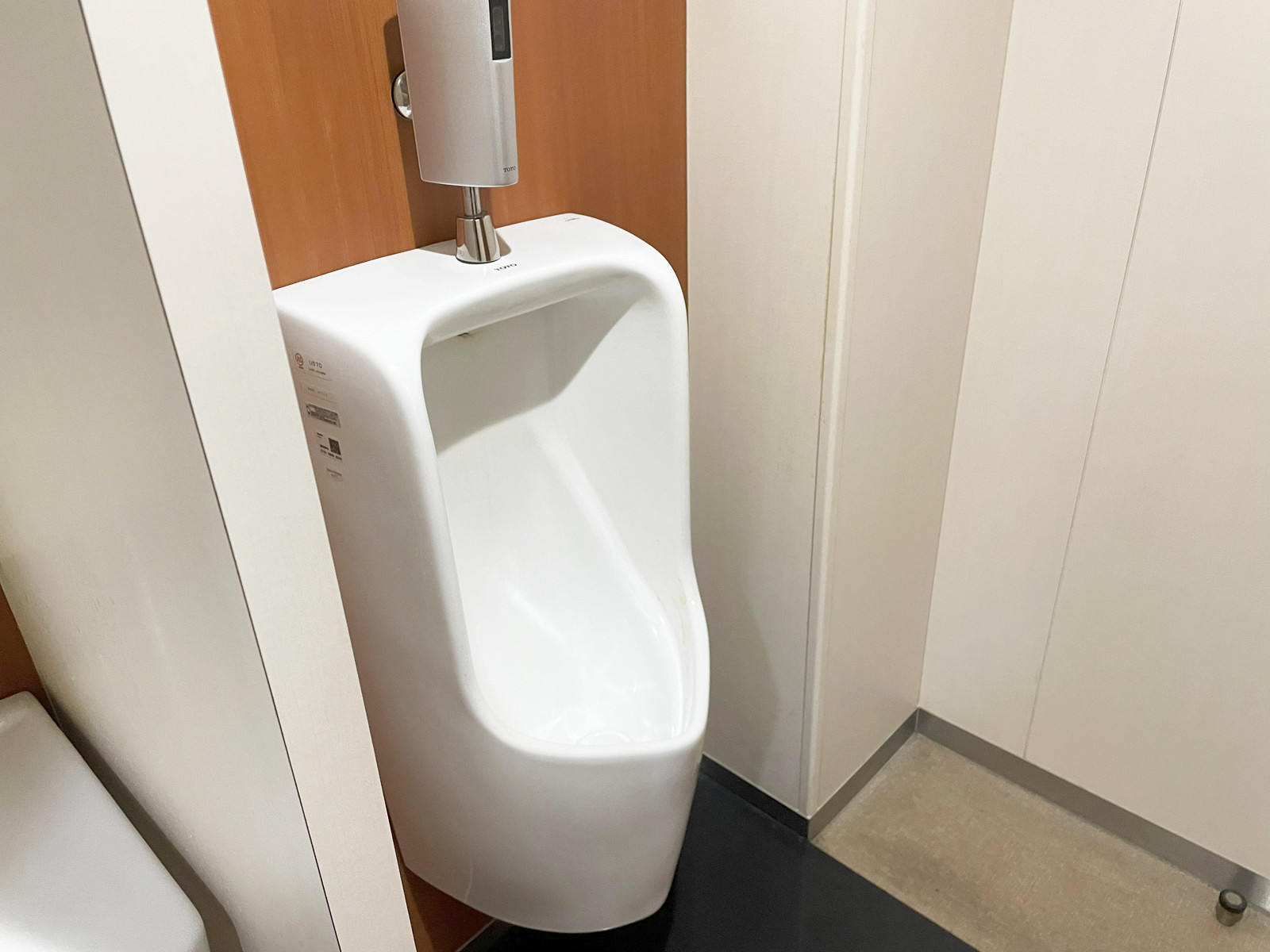 男性用トイレ