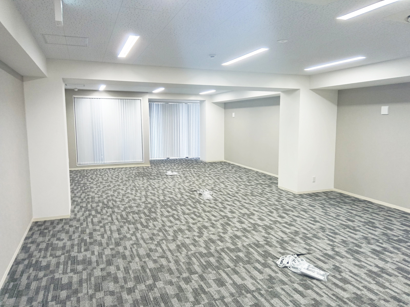 オフィス室内参考画像(8階・約30坪)