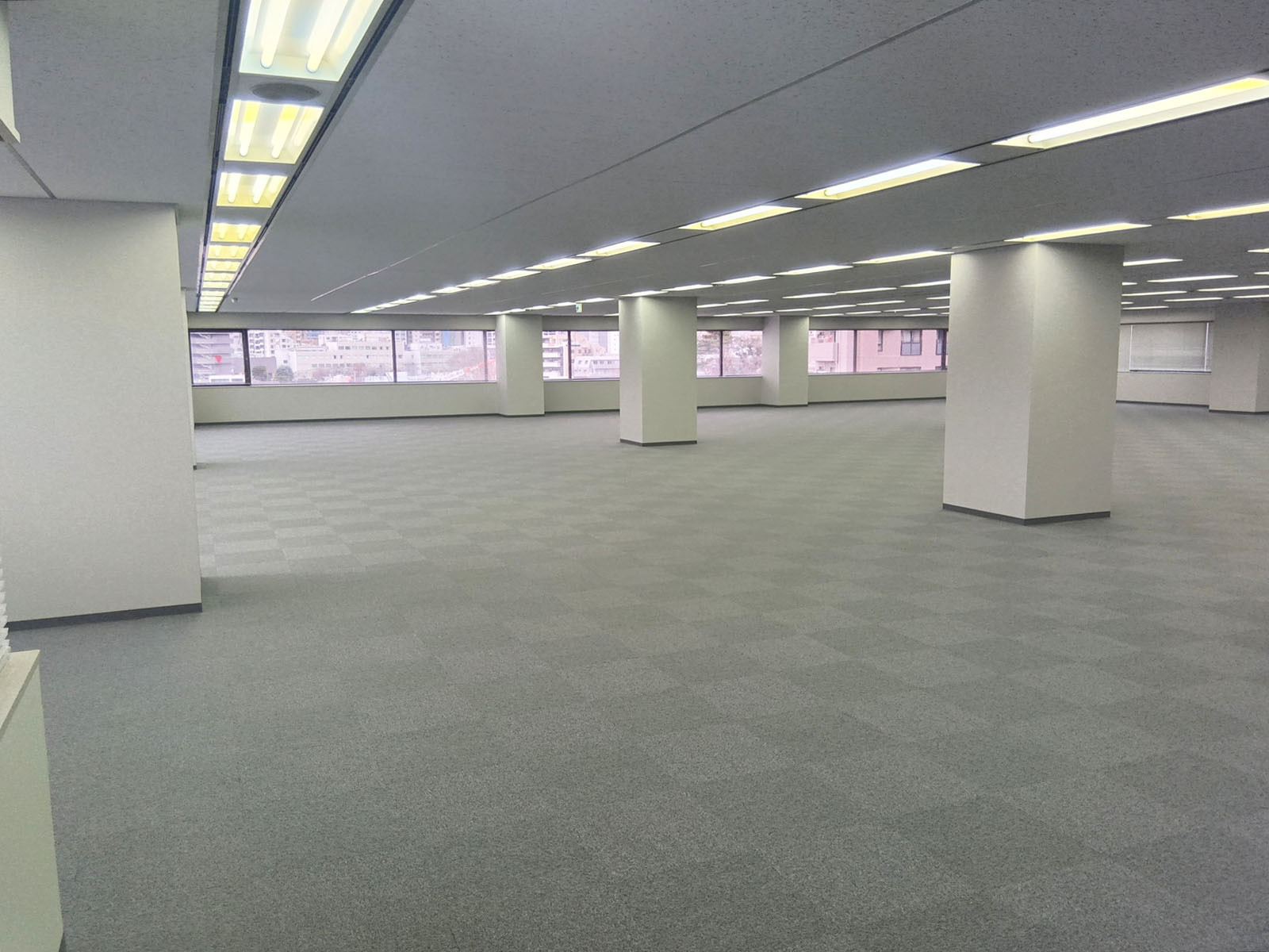 オフィス室内参考画像（7階・約200坪）